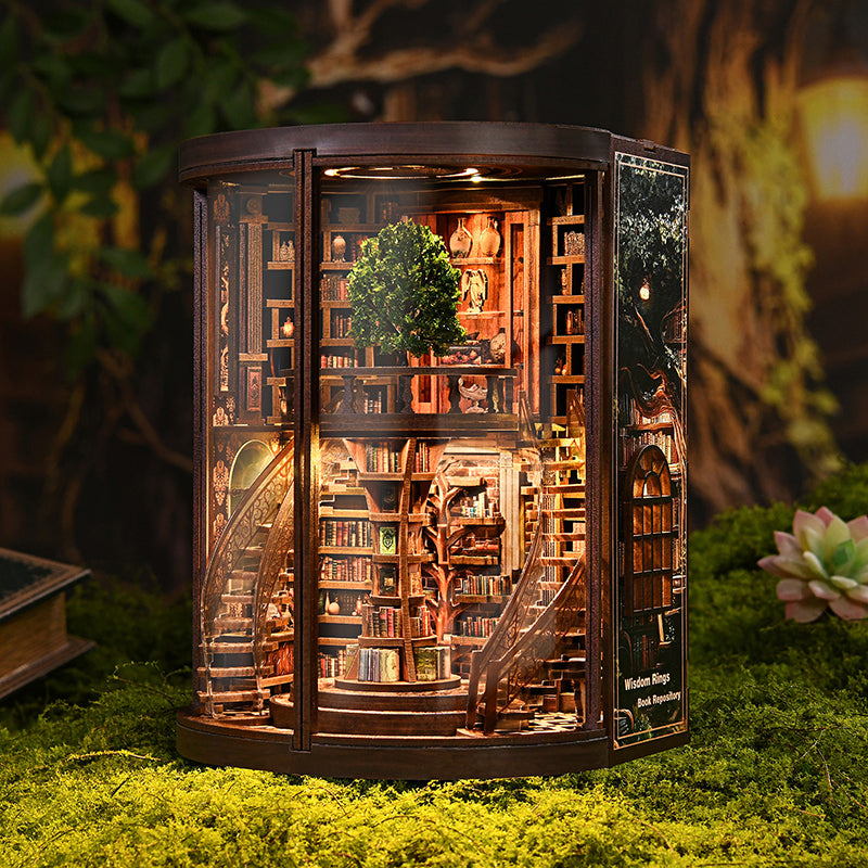 Book Nook DIY Fantasy Anneaux de Sagesse – Maison Miniature Magique 3D avec LED – Déco Médiévale Bibliothèque