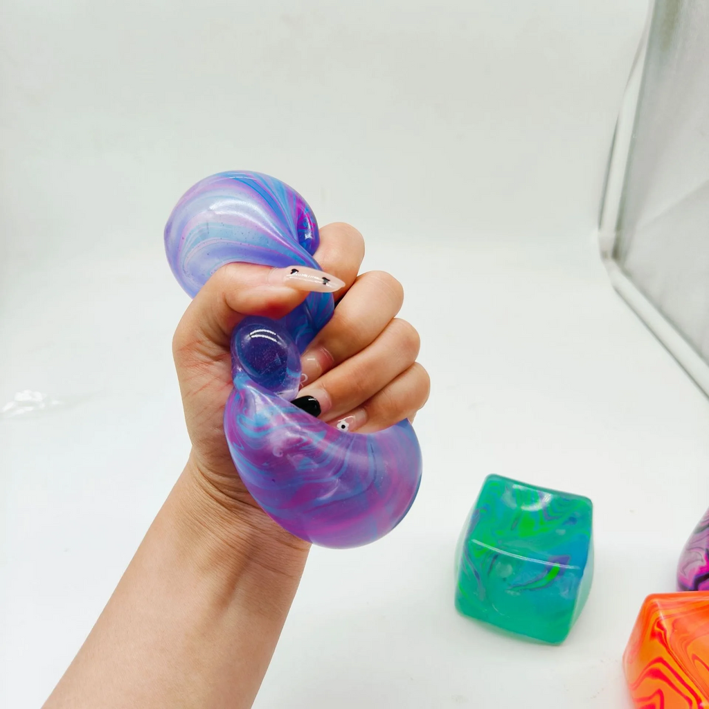 Cube Squeeze